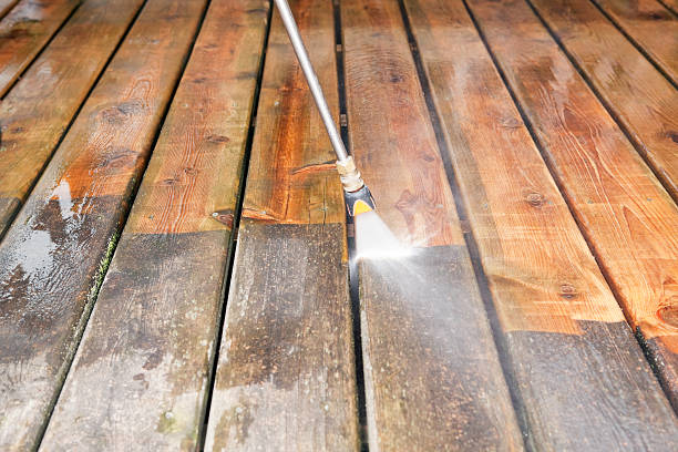 Best Deck Pressure Washing  in Carrollton, OH